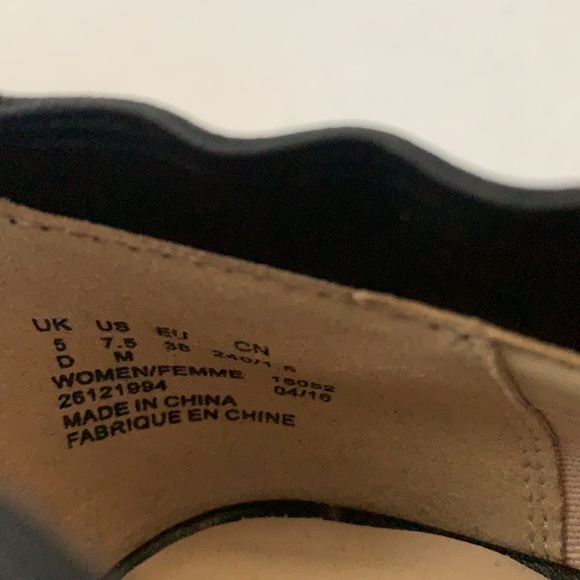 Clarks Kendra Mix Black Suede Ladies Heels Ladies Sz 7.5M - Picture 6 of 6